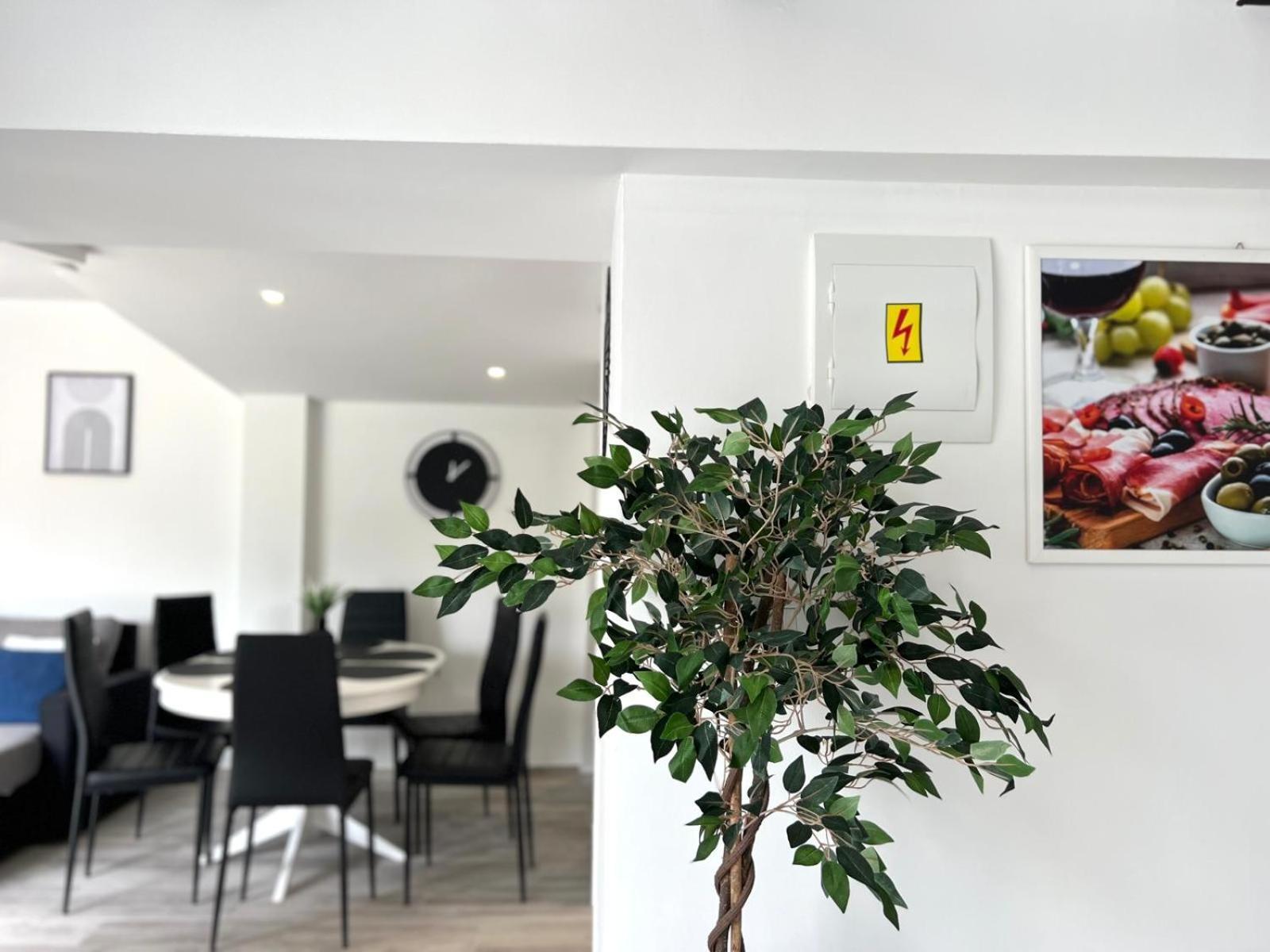 Azzurro Mare Apartment Pula Luaran gambar