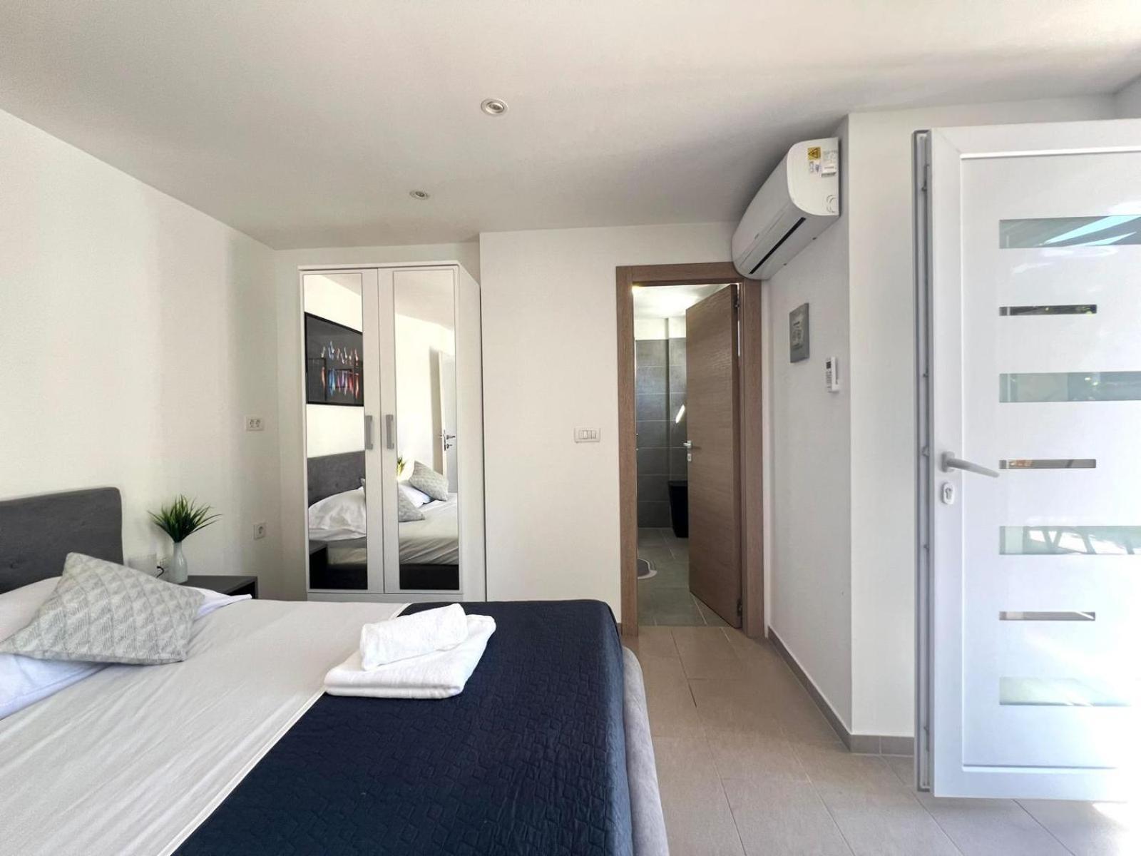 Azzurro Mare Apartment Pula Luaran gambar