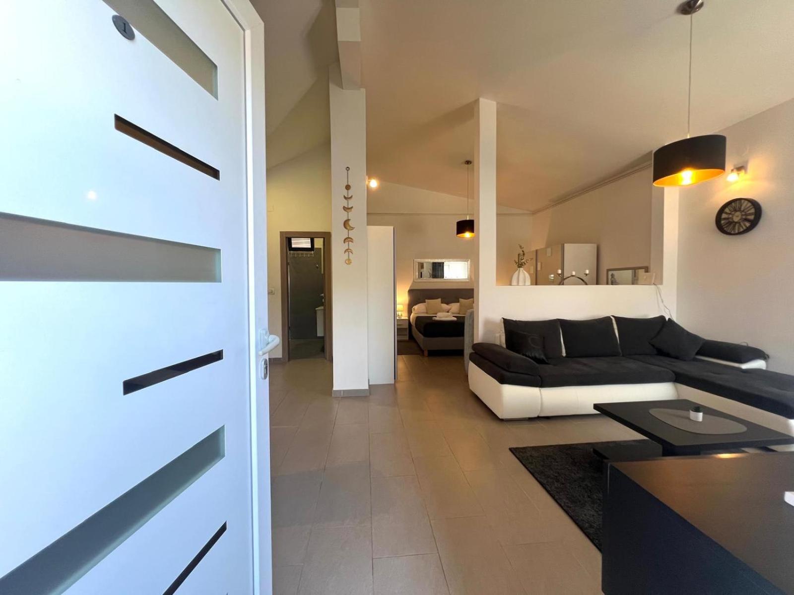 Azzurro Mare Apartment Pula Luaran gambar