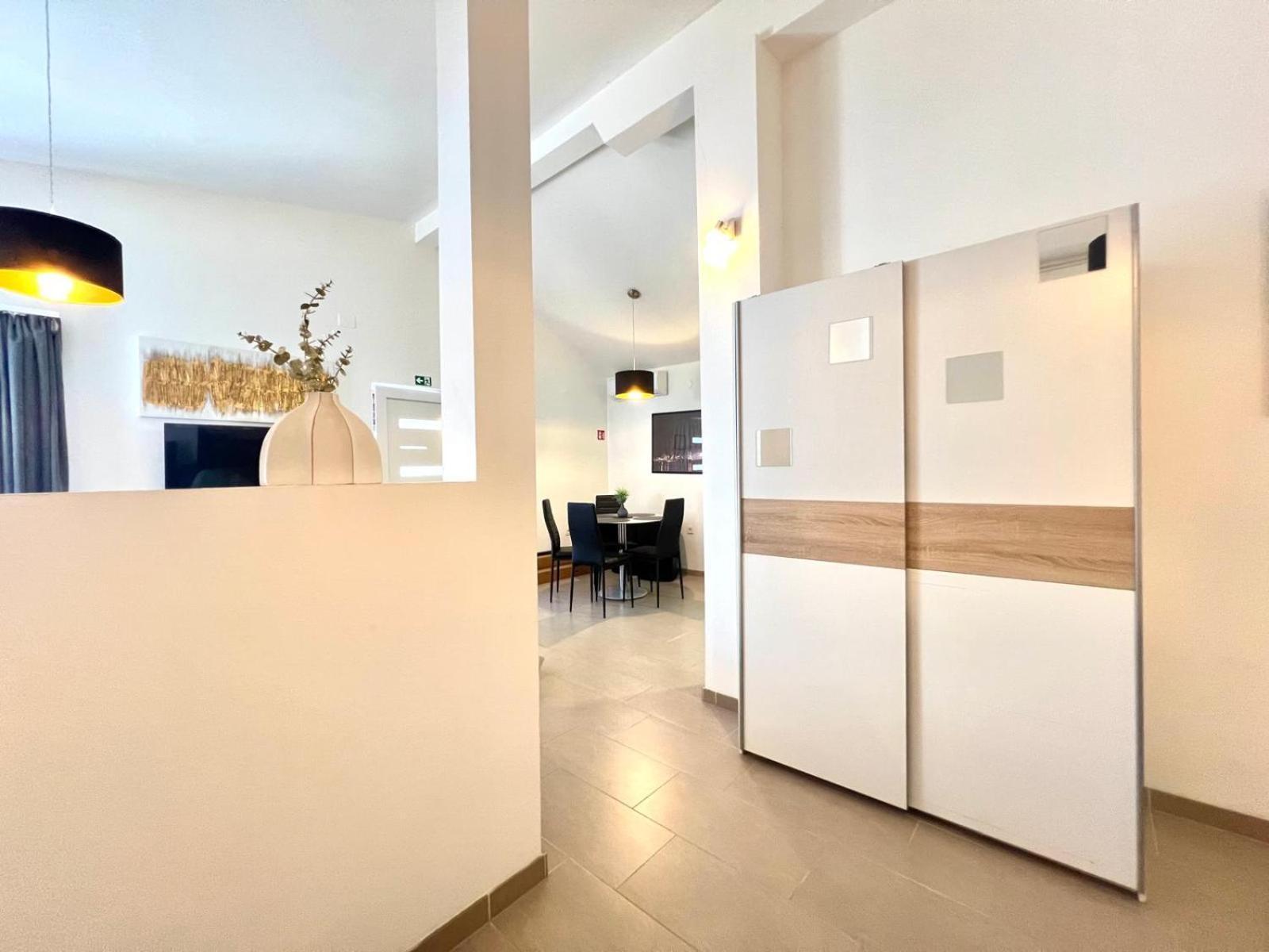 Azzurro Mare Apartment Pula Luaran gambar