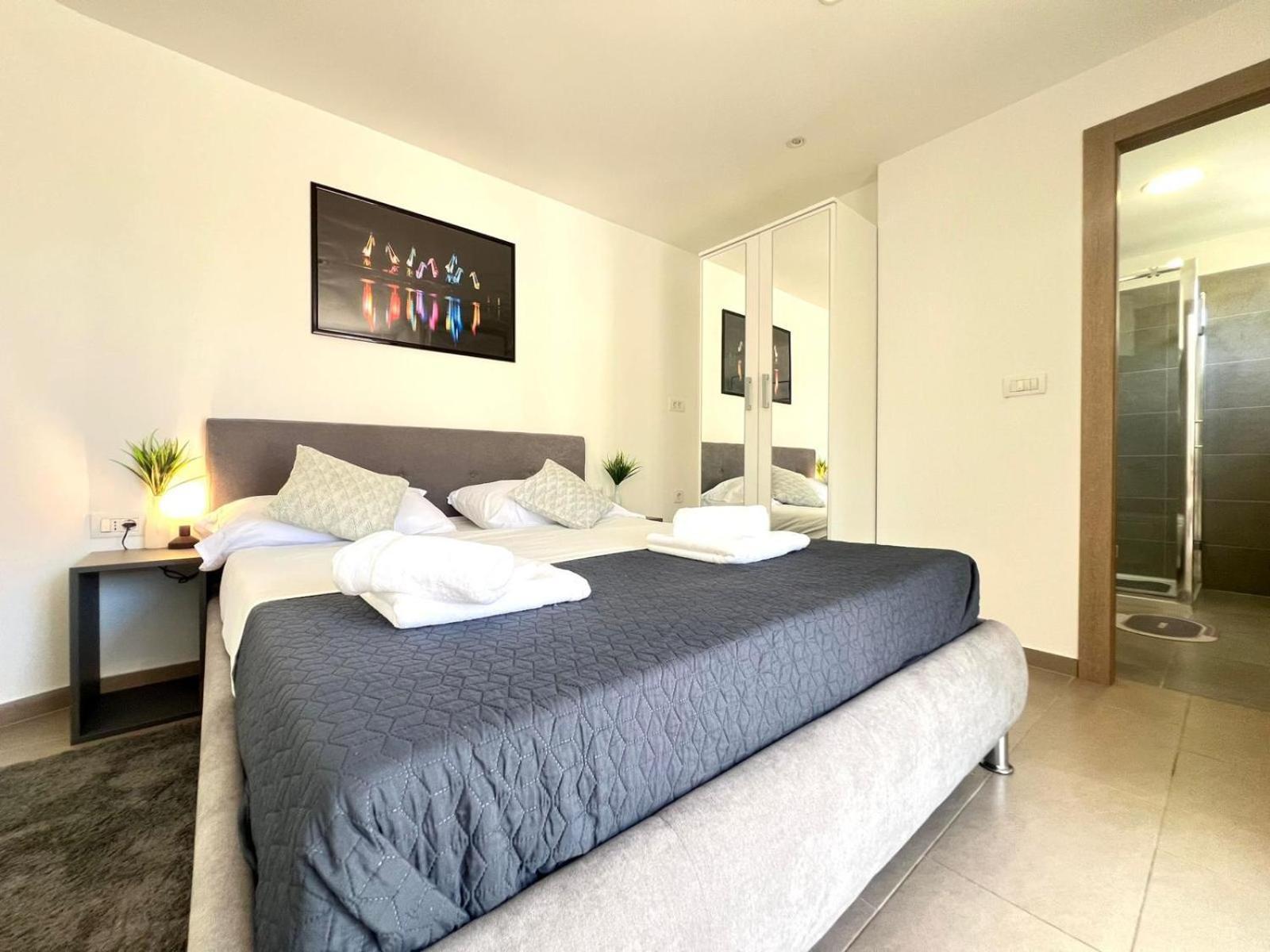 Azzurro Mare Apartment Pula Luaran gambar
